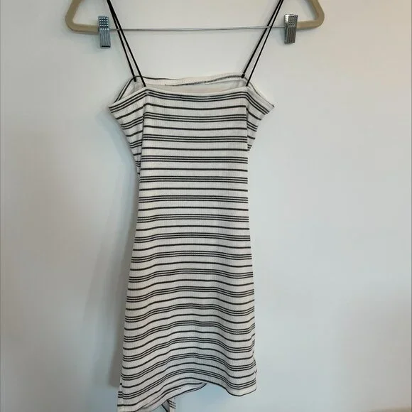 White Fox Striped Bodycon Mini Dress Tie Front Ribbed Size 6 - Picture 3 of 8